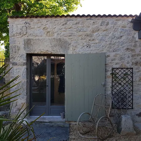 Maison Reces 4* Floressas