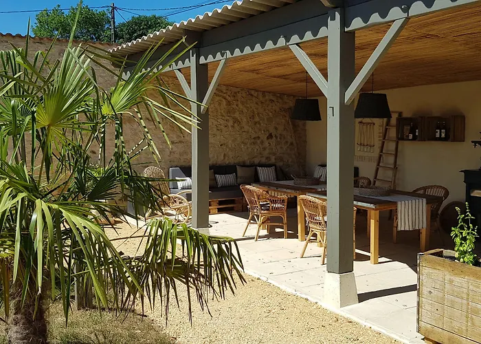 Maison Reces Bed & Breakfast