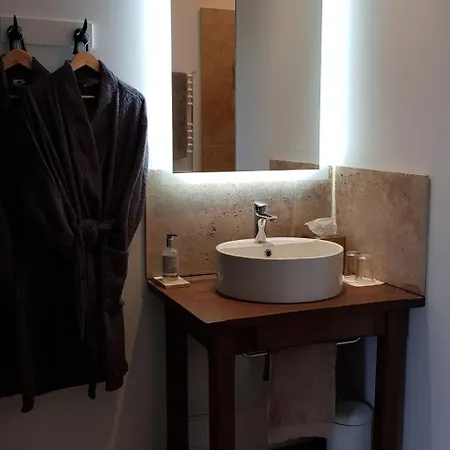 Maison Reces فندق مبيت وإفطار Floressas