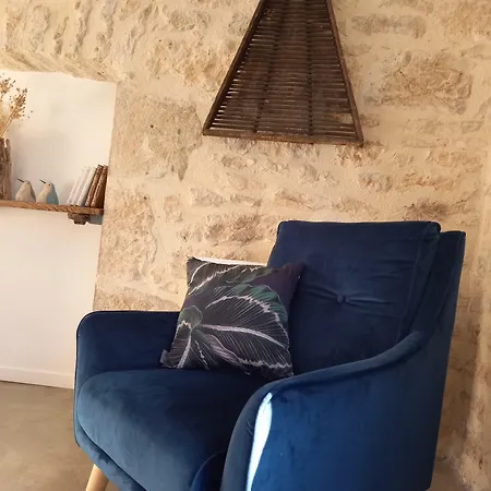 Couette-café Maison Reces 4*