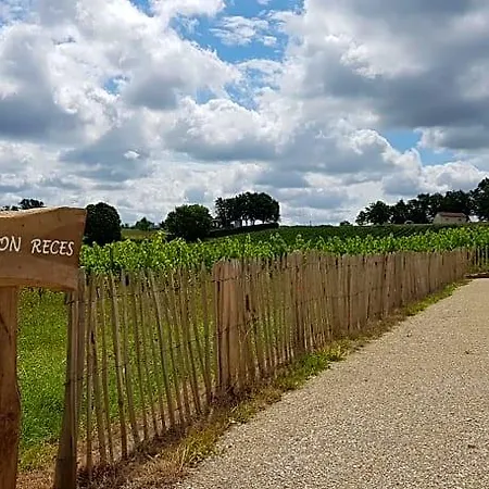 Maison Reces Oda ve Kahvaltı Floressas
