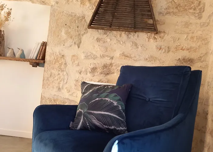 Couette-café Maison Reces 4*